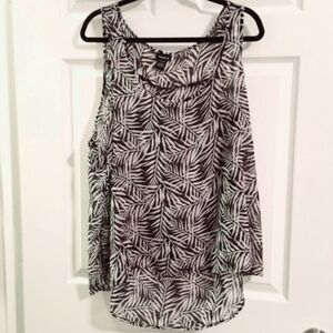 Torrid Black White Palm Leaves Print Chiffon Tank Top Women's 1X 14-16 Flowy EUC